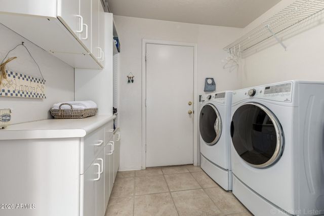 4116 E TONTO Street, Phoenix, AZ 85044