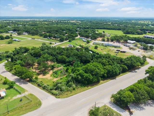 1247 County Road 4590, Boyd, TX 76023