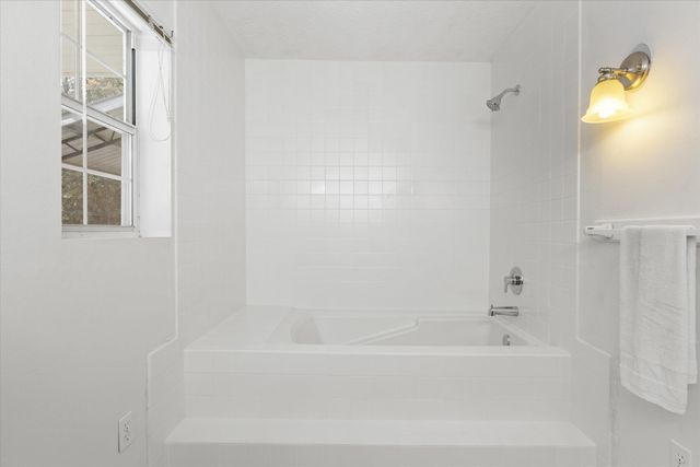 3380 Ben Stoutamire Road, Tallahassee, FL 32310