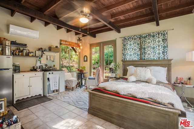 21330 Encina Road, Topanga (los Angeles), CA 90290