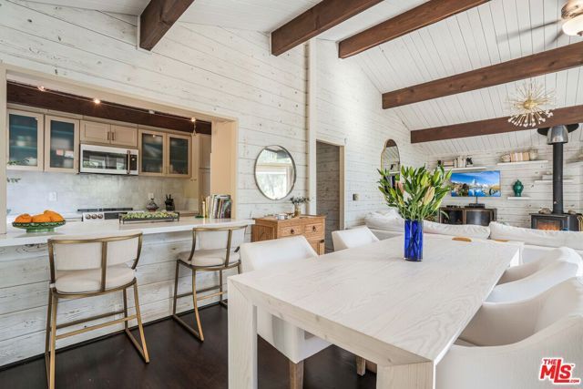21330 Encina Road, Topanga (los Angeles), CA 90290