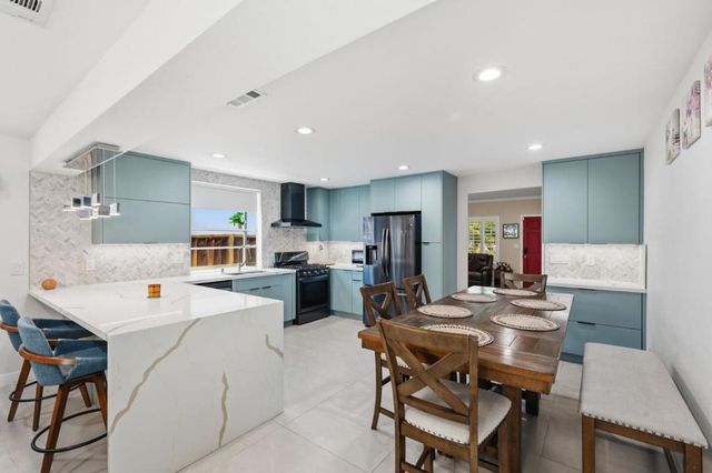 582 Oldbrook Court, San Jose, CA 95111