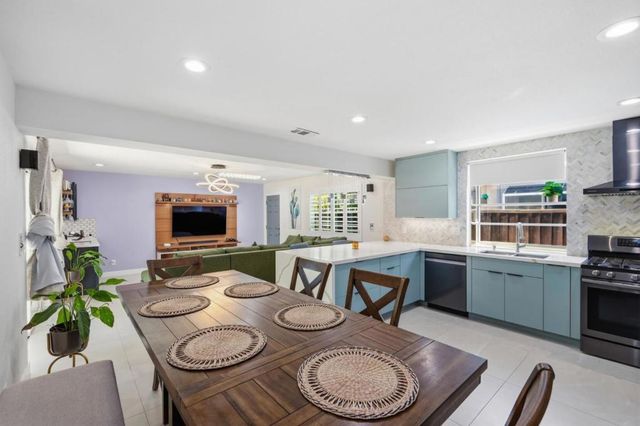 582 Oldbrook Court, San Jose, CA 95111