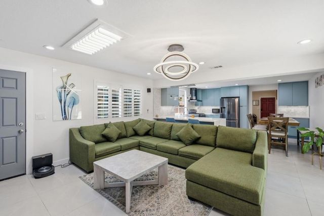 582 Oldbrook Court, San Jose, CA 95111