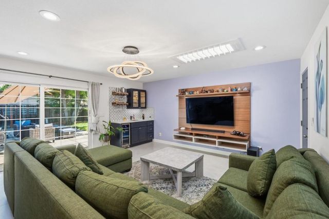 582 Oldbrook Court, San Jose, CA 95111