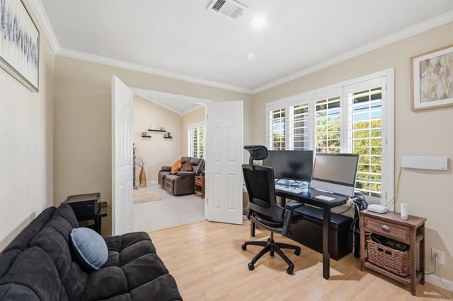 582 Oldbrook Court, San Jose, CA 95111