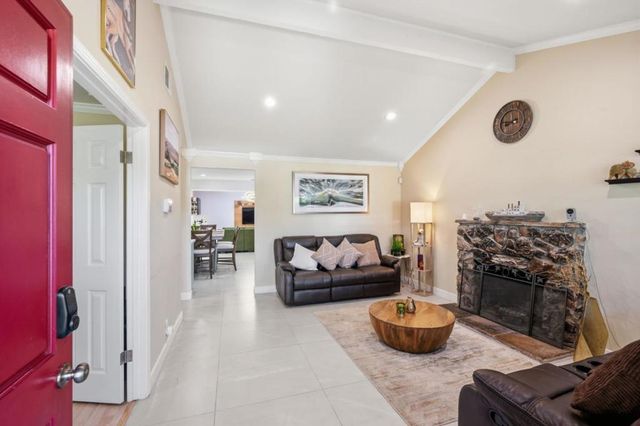 582 Oldbrook Court, San Jose, CA 95111