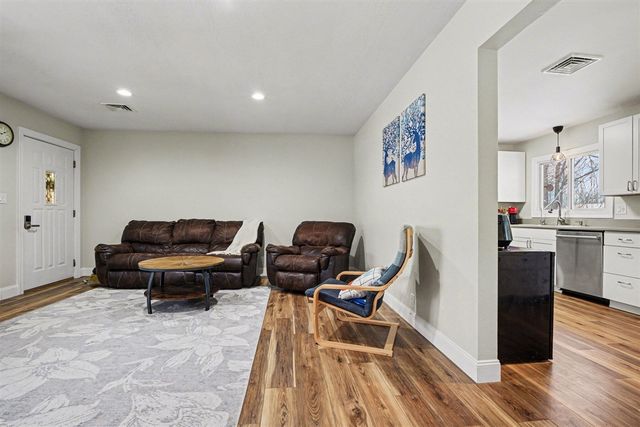 436 S Main Street, Berrien Springs, MI 49103