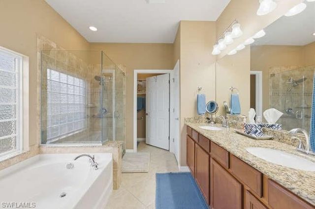 15085 Danios DR, Bonita Springs, FL 34135