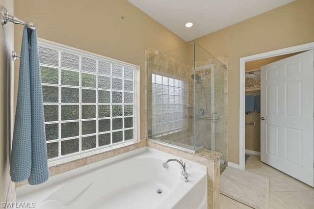 15085 Danios DR, Bonita Springs, FL 34135