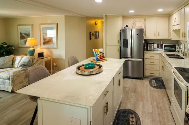 798 SCOTIA DRIVE 798, Punta Gorda, FL 33980