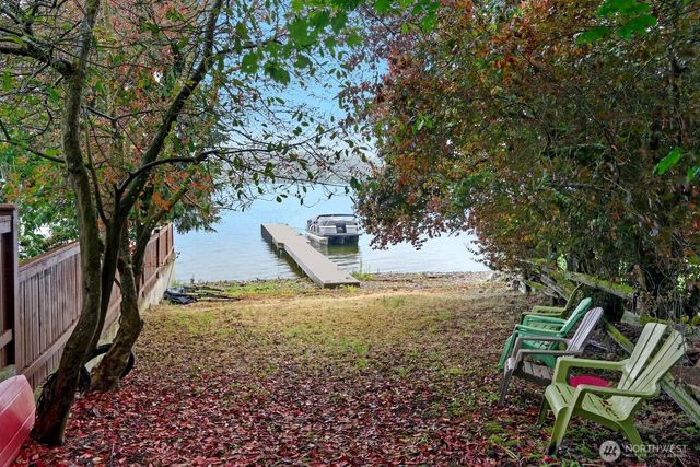 2668 E Lake Sammamish Parkway NE, Sammamish, WA 98074