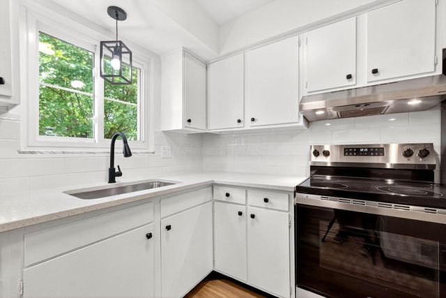 2362 Woodbrook Circle N, 81, Columbus, OH 43223