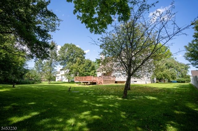 24 Shippen Rdg, Oxford Twp., NJ 07863