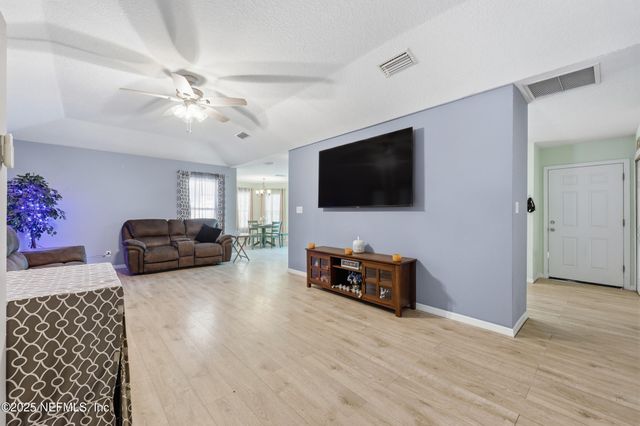 978 COUNTY ROAD 21, Hawthorne, FL 32640