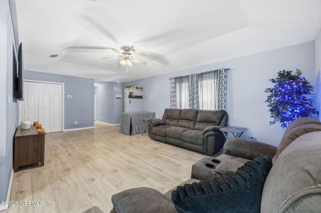 978 COUNTY ROAD 21, Hawthorne, FL 32640