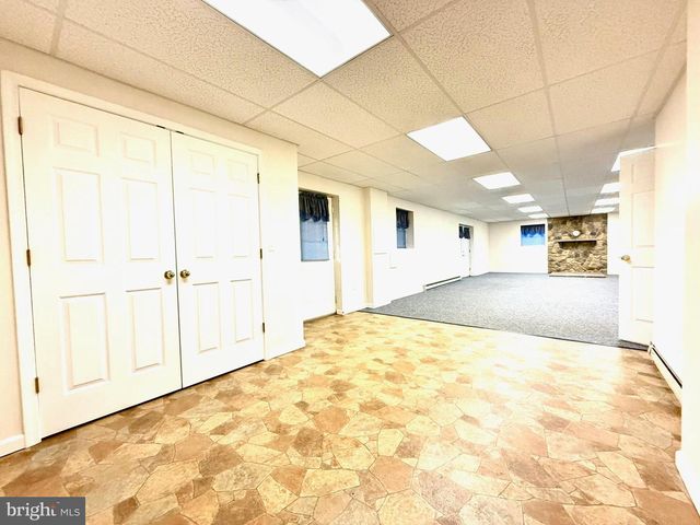 401 NIGHTHAWK DR, Petersburg, WV 26847