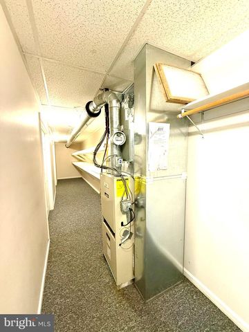 401 NIGHTHAWK DR, Petersburg, WV 26847