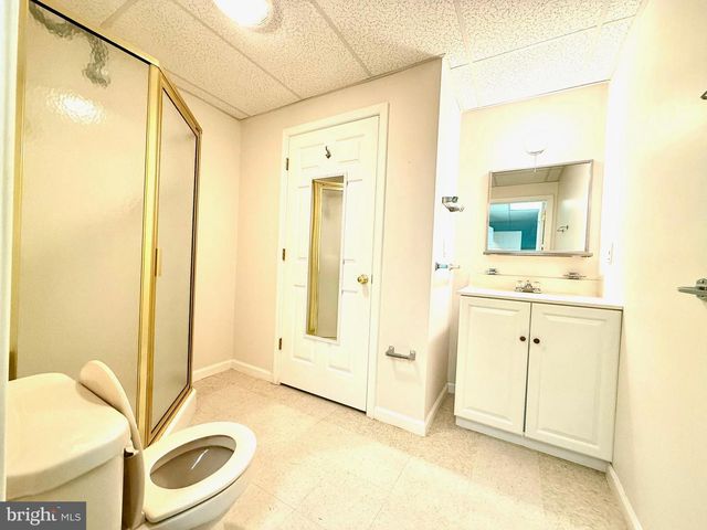 401 NIGHTHAWK DR, Petersburg, WV 26847