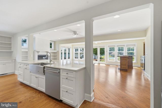 104 MYRTLE ST, Oxford, MD 21654