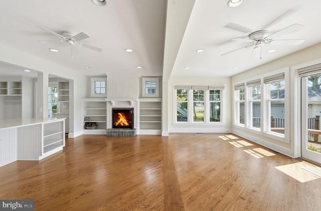 104 MYRTLE ST, Oxford, MD 21654