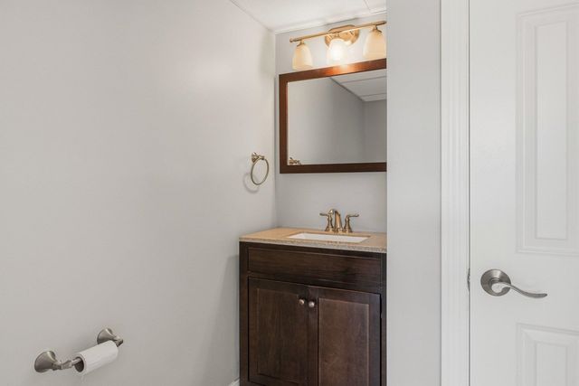 177 Spur Road, Dover, NH 03820