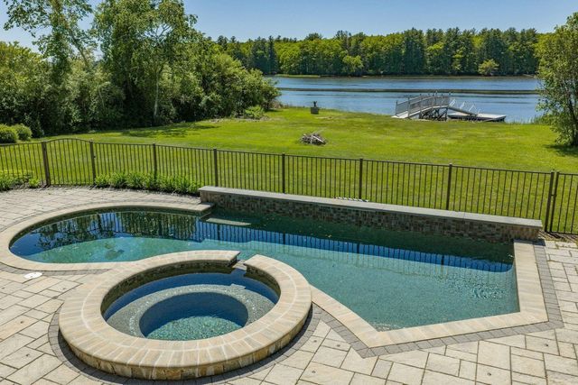 177 Spur Road, Dover, NH 03820
