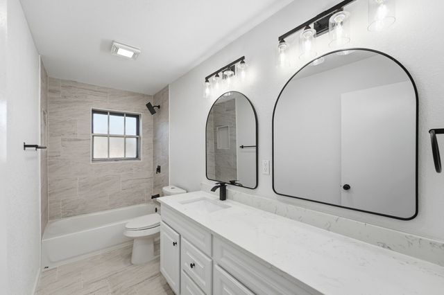 1421 Park East Drive, Garland, TX 75043