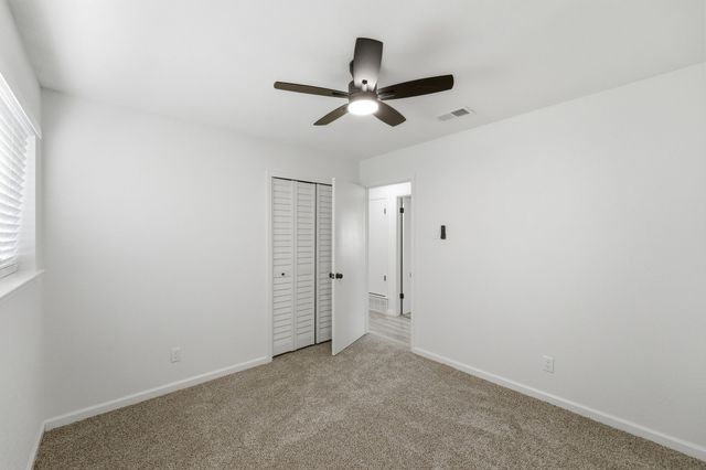 1421 Park East Drive, Garland, TX 75043