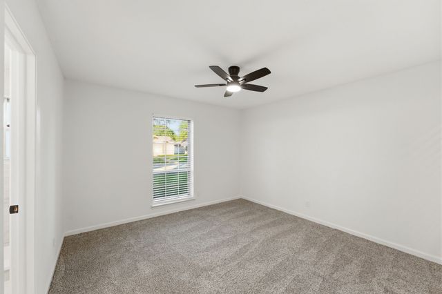 1421 Park East Drive, Garland, TX 75043