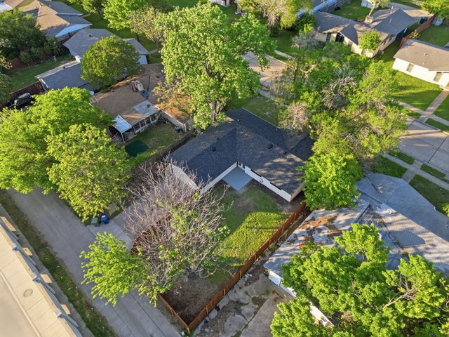 1421 Park East Drive, Garland, TX 75043