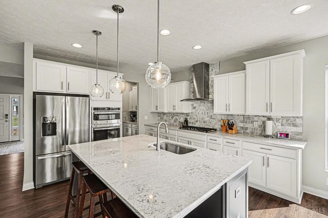 6279 Emery Crossing, Miami Twp, OH 45140