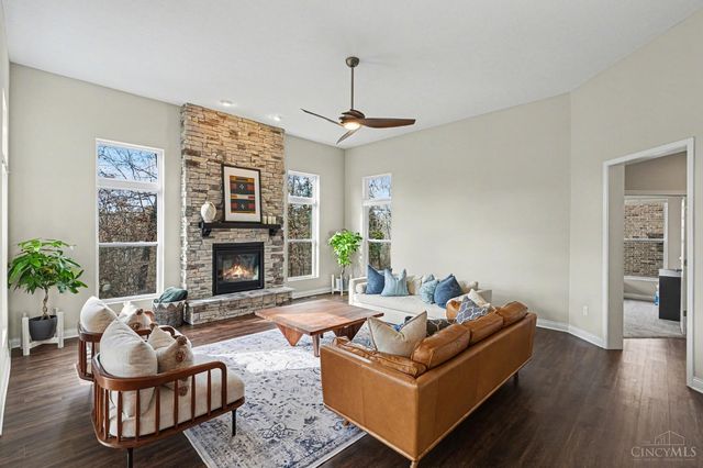 6279 Emery Crossing, Miami Twp, OH 45140