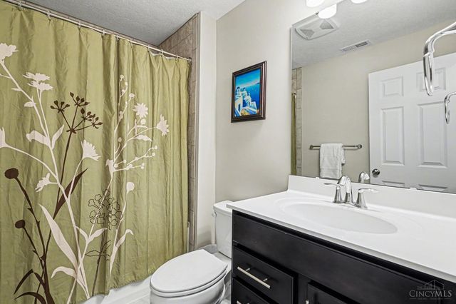 6279 Emery Crossing, Miami Twp, OH 45140