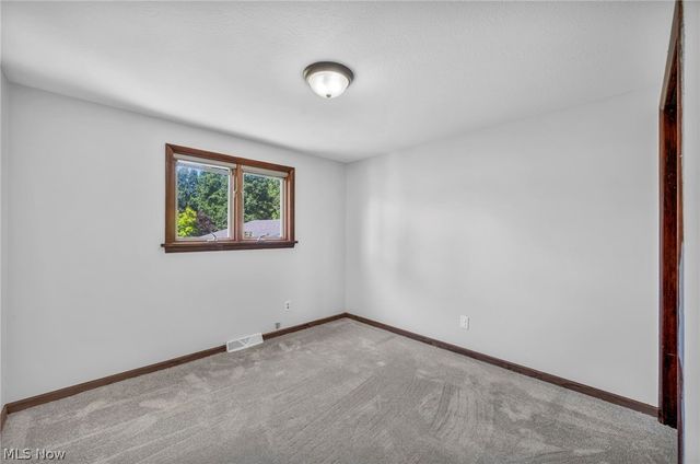 42988 Woodhill Drive, Elyria, OH 44035