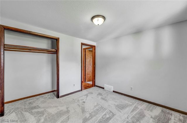 42988 Woodhill Drive, Elyria, OH 44035