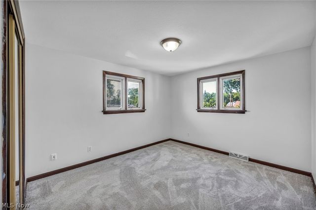 42988 Woodhill Drive, Elyria, OH 44035