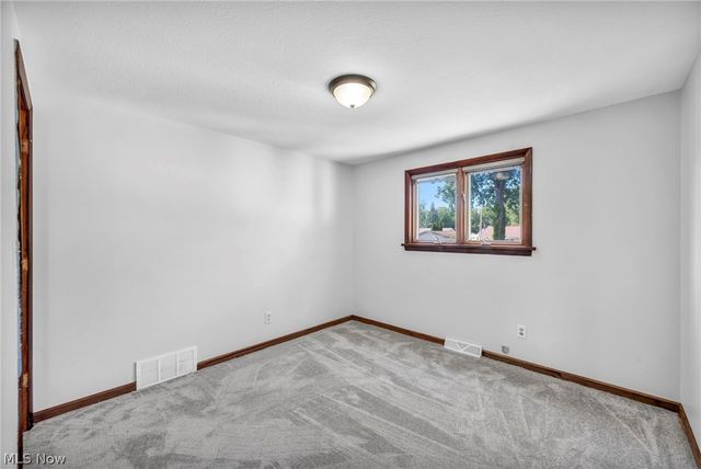 42988 Woodhill Drive, Elyria, OH 44035
