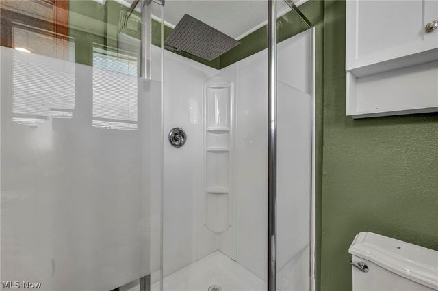 42988 Woodhill Drive, Elyria, OH 44035