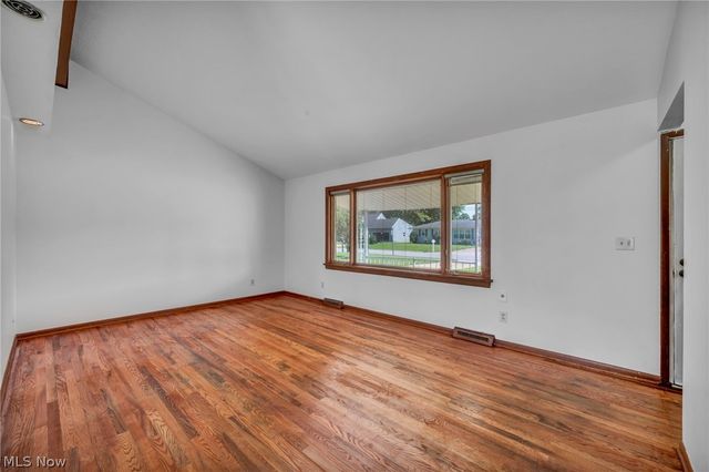 42988 Woodhill Drive, Elyria, OH 44035