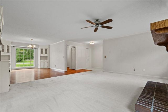 1186 Pointer Drive, Manning, SC 29102