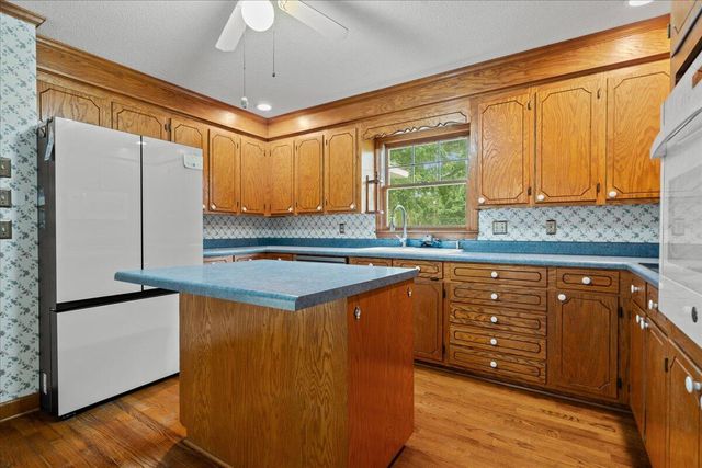 1186 Pointer Drive, Manning, SC 29102