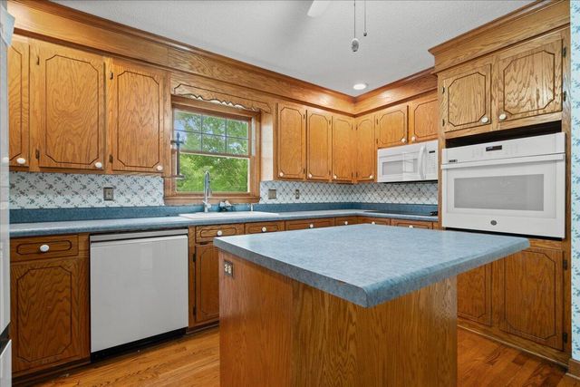 1186 Pointer Drive, Manning, SC 29102