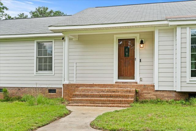 1186 Pointer Drive, Manning, SC 29102