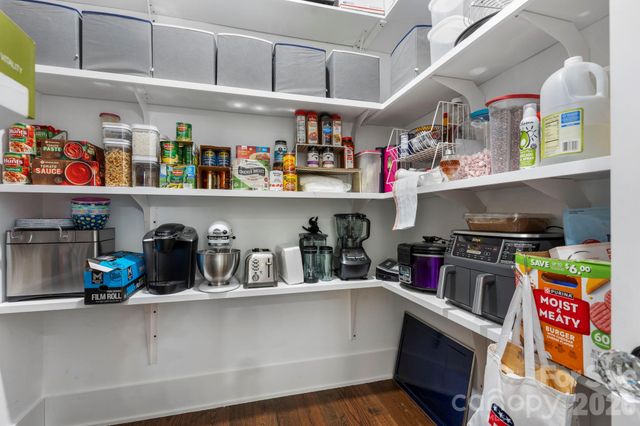 5780 W Hwy 10 Highway, Hickory, NC 28602