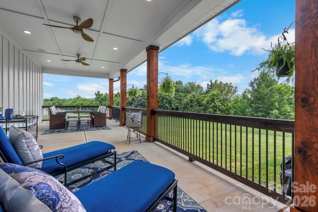 5780 W Hwy 10 Highway, Hickory, NC 28602