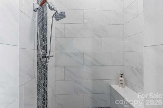 5780 W Hwy 10 Highway, Hickory, NC 28602