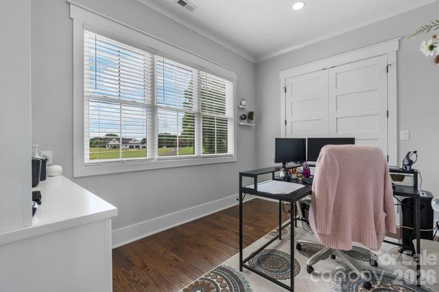 5780 W Hwy 10 Highway, Hickory, NC 28602