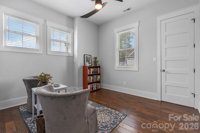 5780 W Hwy 10 Highway, Hickory, NC 28602