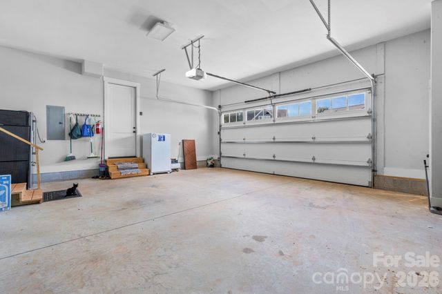 5780 W Hwy 10 Highway, Hickory, NC 28602